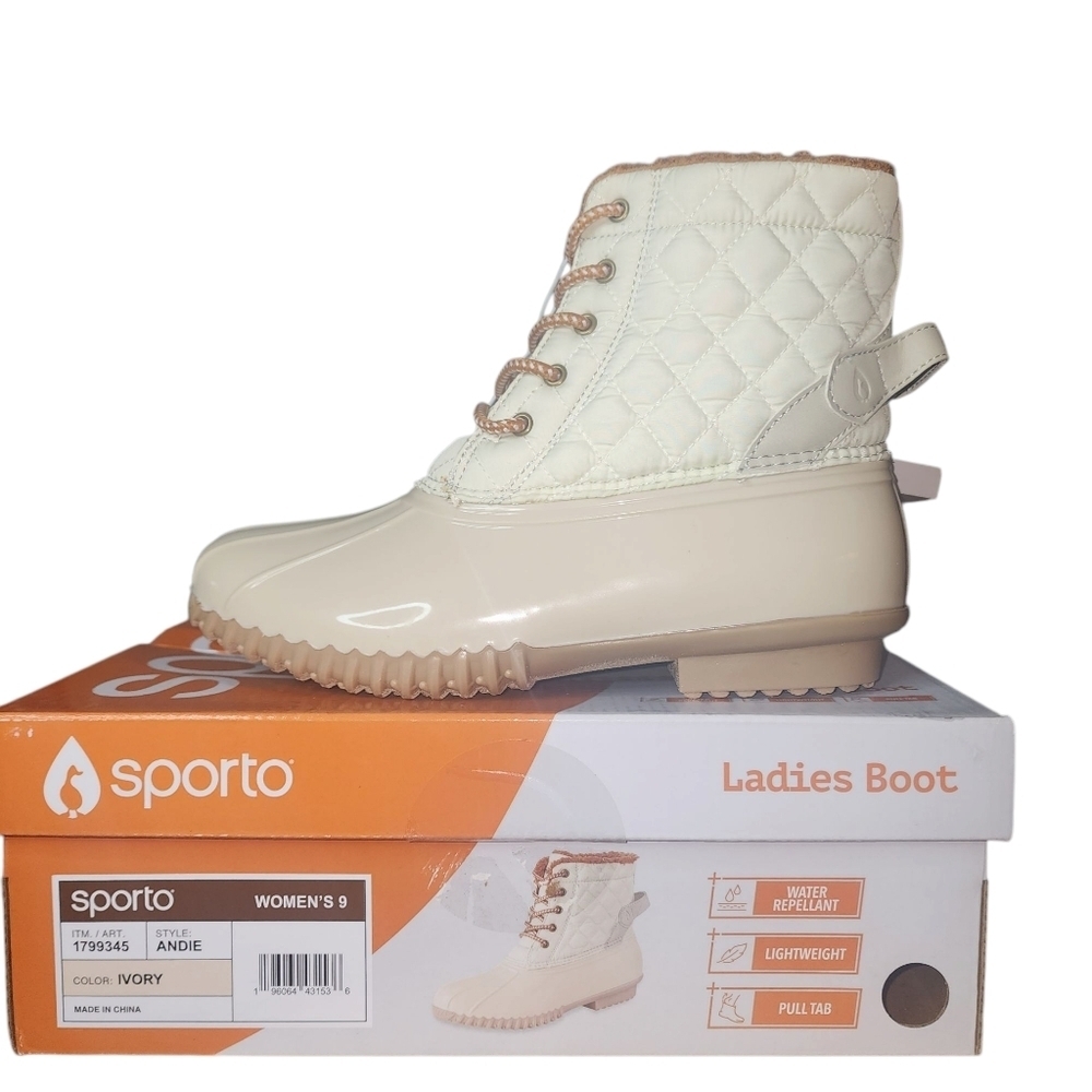 Sporto Size 9 Women's Ivory Quilted Duck Boot Andie. New